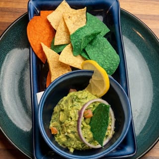 Guacamole Quarter